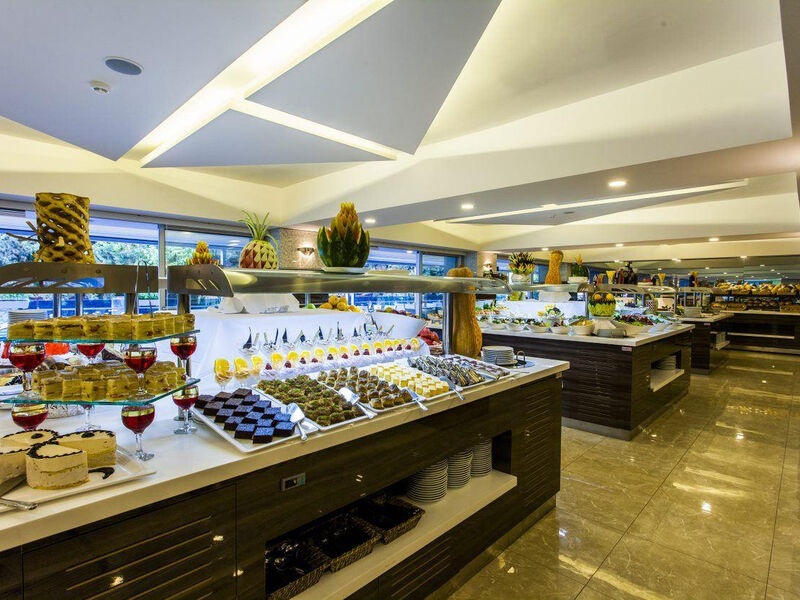 Avena Resort & Spa