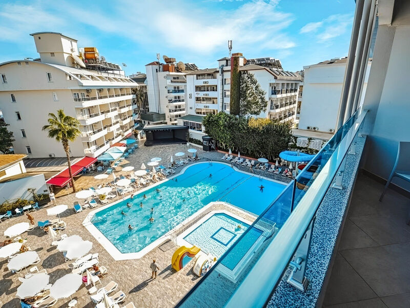 Avena Resort & Spa