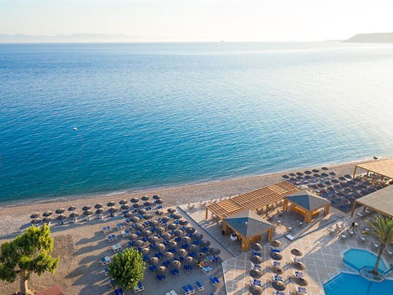 Avra Beach Resort