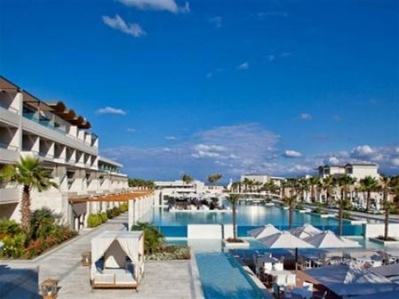 Avra Imperial Beach Resort & Spa