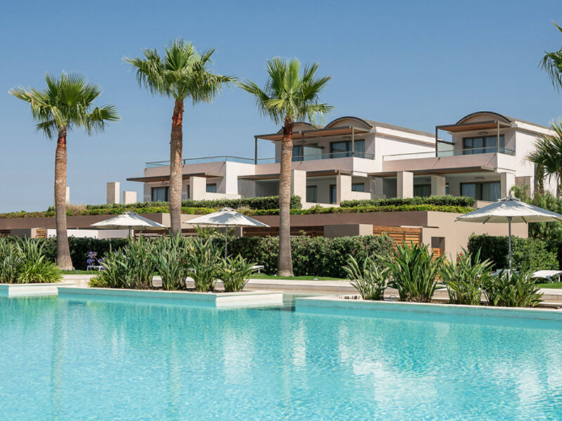 Avra Imperial