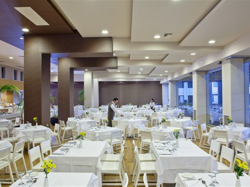 Avra Imperial Beach Resort & Spa