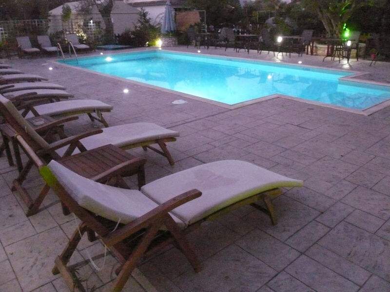 Avra Hotel