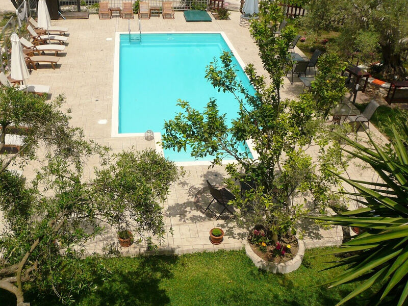Avra Hotel