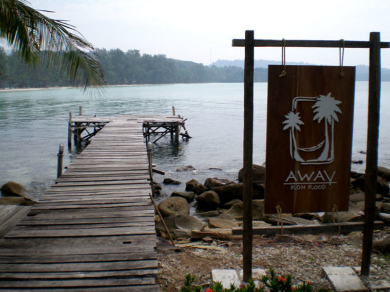 Away Koh Kood N