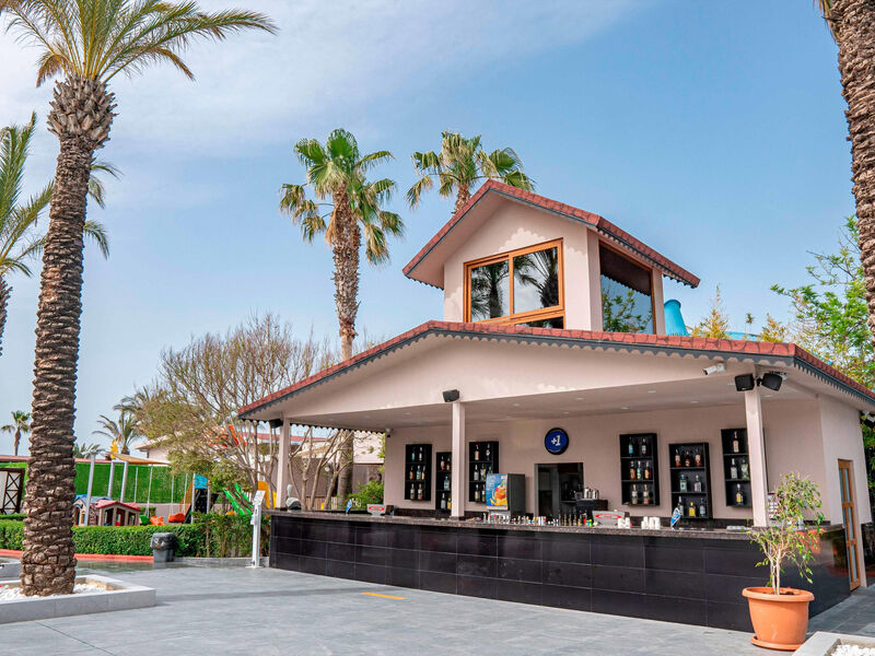 Aydinbey Famous Resort