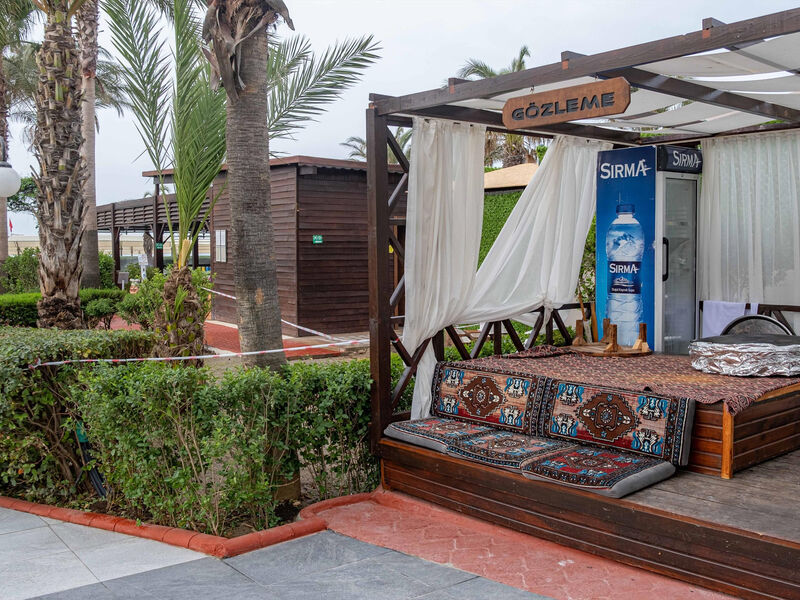 Aydinbey Famous Resort