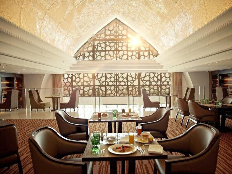 Bab Al Qasr A Beach Resort & Spa