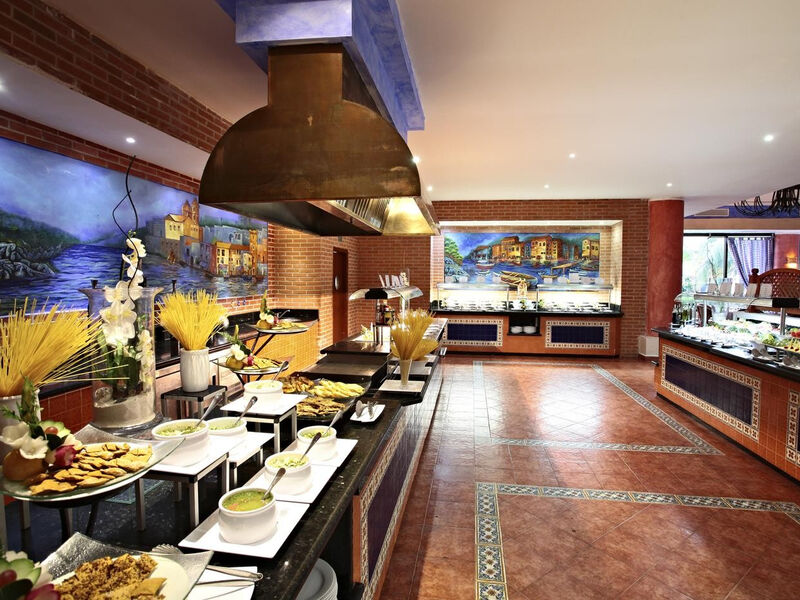 Bahia Principe Grand Coba