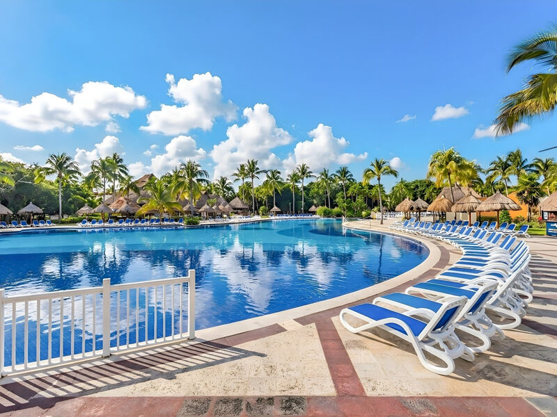 Bahia Principe Grand Coba