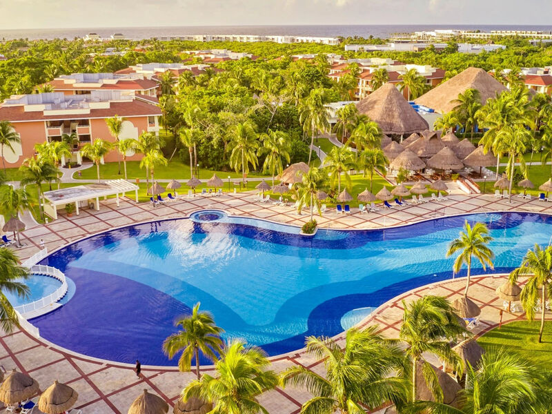 Bahia Principe Grand Coba