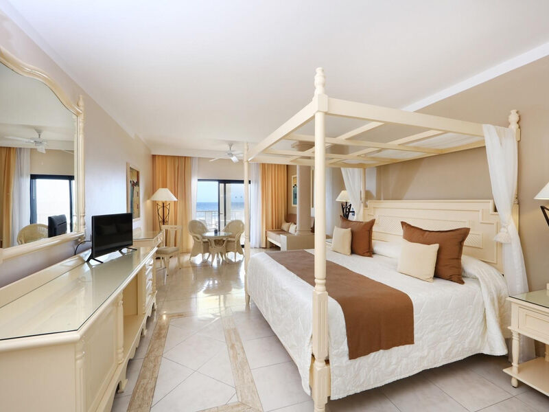 Bahia Principe Luxury Akumal