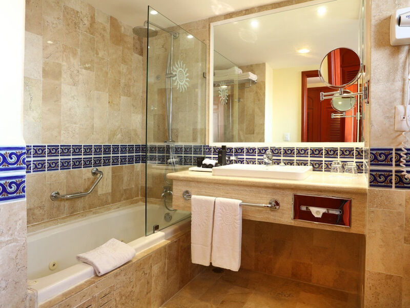 Bahia Principe Luxury Akumal