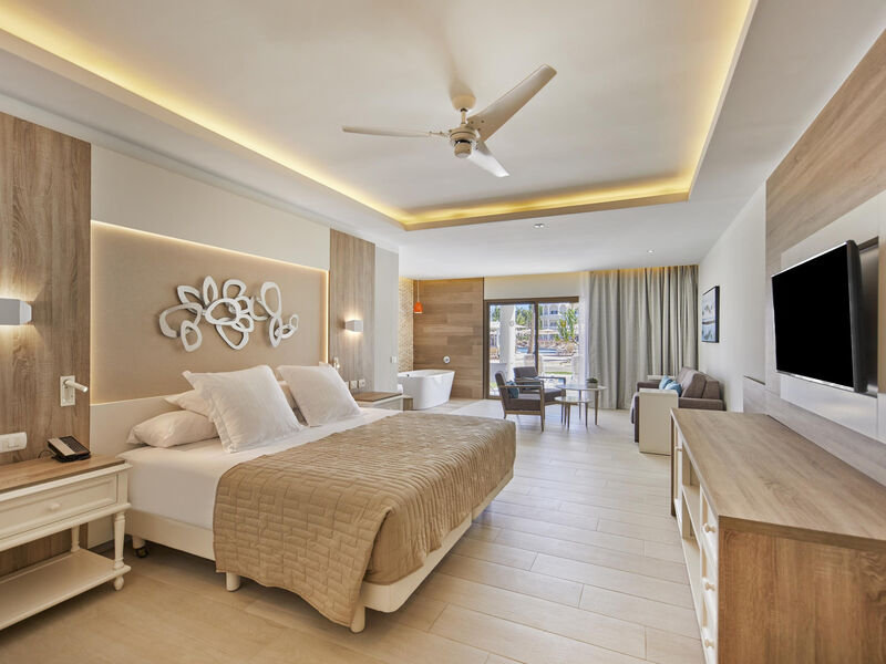 Bahia Principe Luxury Ambar
