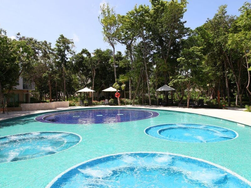 Bahia Principe Luxury Sia