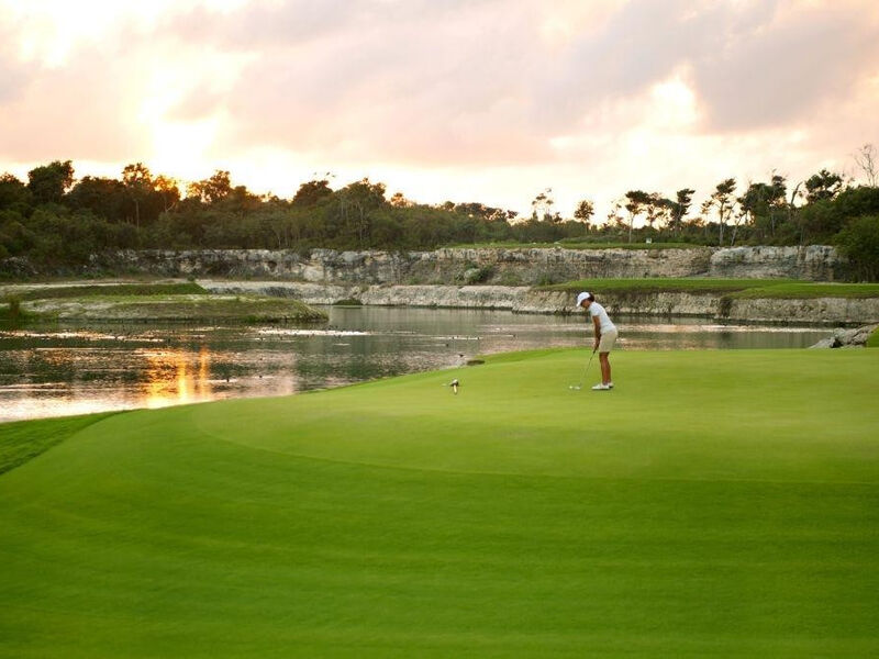 Bahia Principe Luxury Sia