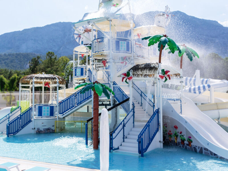 Baia Kemer Club