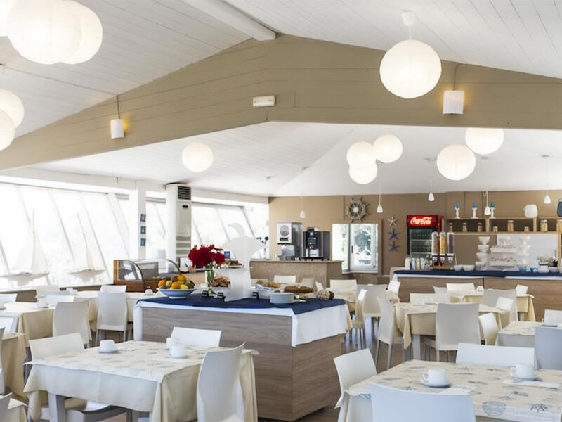 Baia Del Sole Hotel Sul Mare