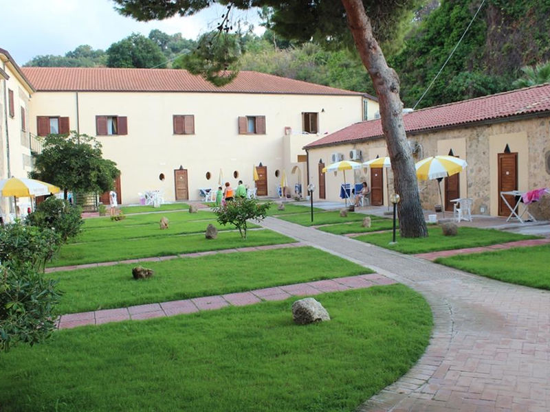 Baia Delle Sirene Beach Village