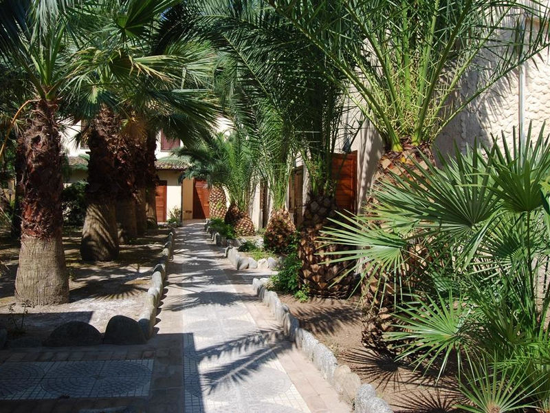 Baia Delle Sirene Beach Village