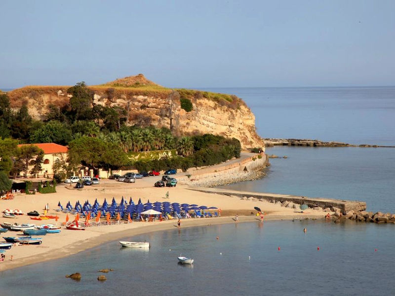 Baia Delle Sirene Beach Village