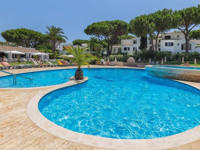 Balaia Golf Village