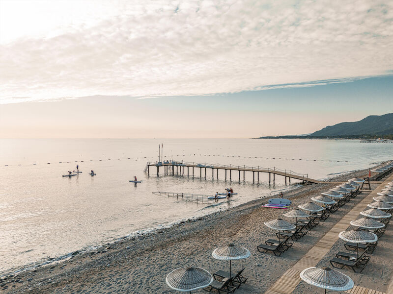 Balmy Beach Resort