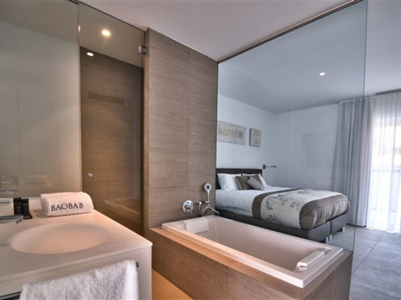 Baobab Suites
