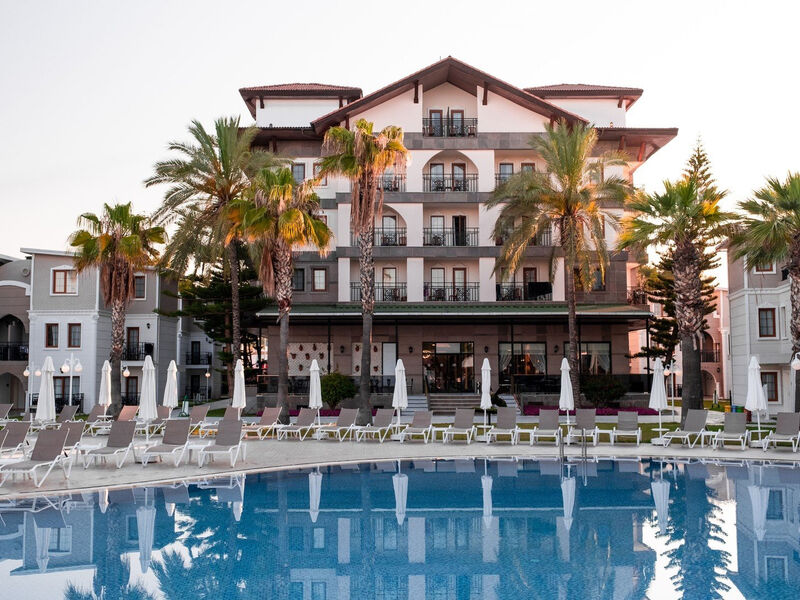 Euphoria Barbaross Beach Resort