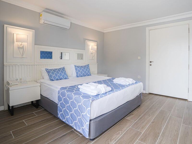 Euphoria Barbaross Beach Resort