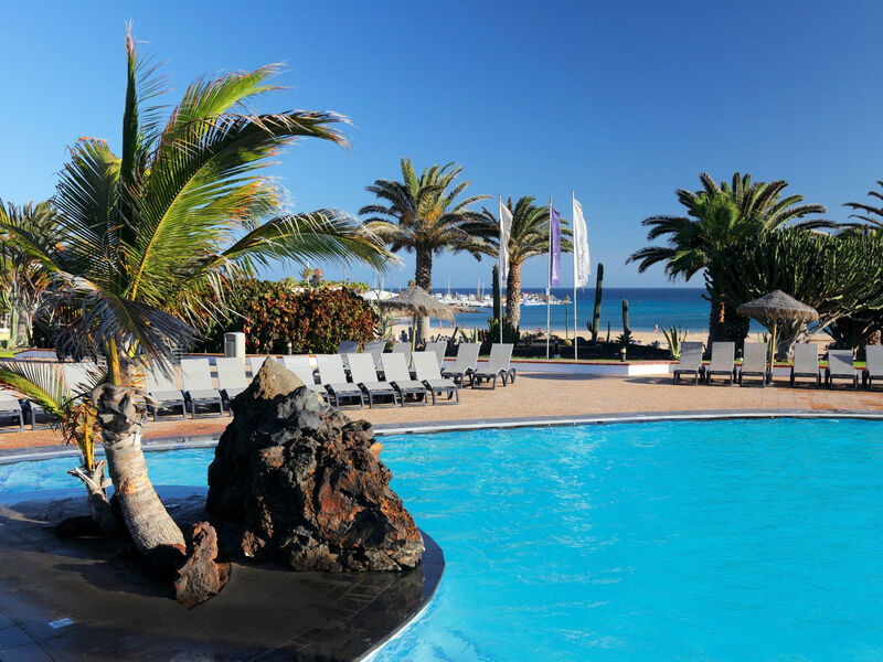 Barcelo Castillo Beach Resort