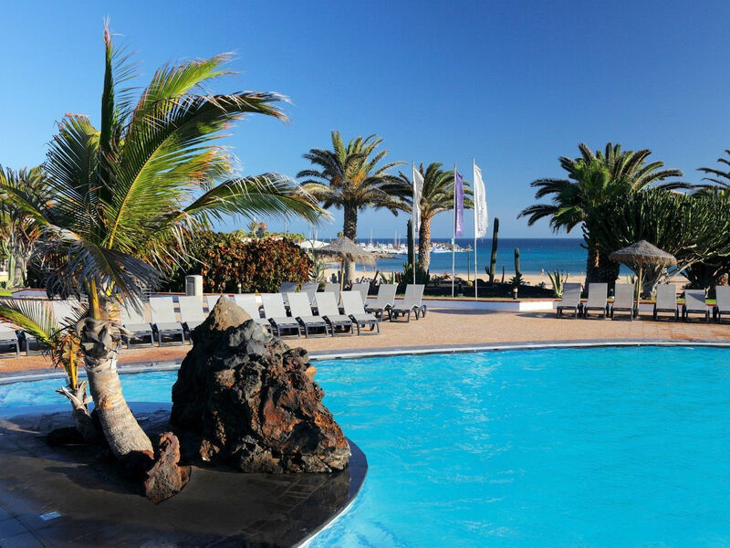 Barcelo Castillo Beach Resort