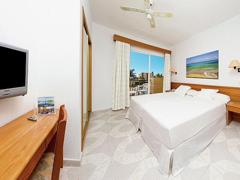 Barceló Pueblo Ibiza