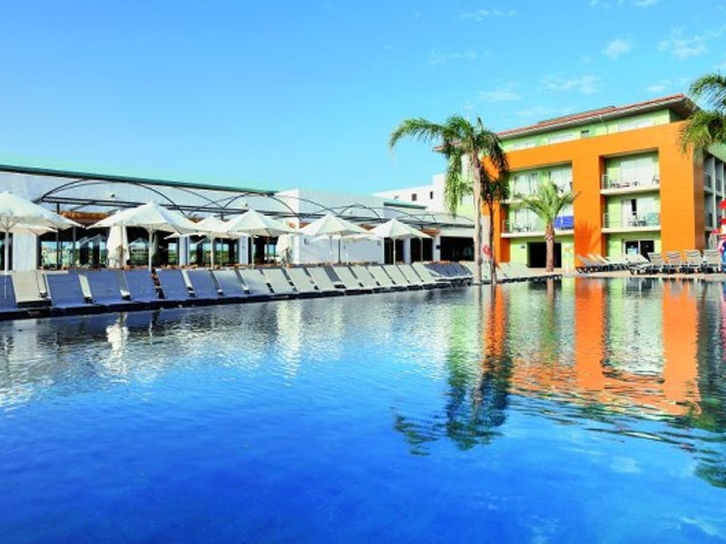 Barcelo Pueblo