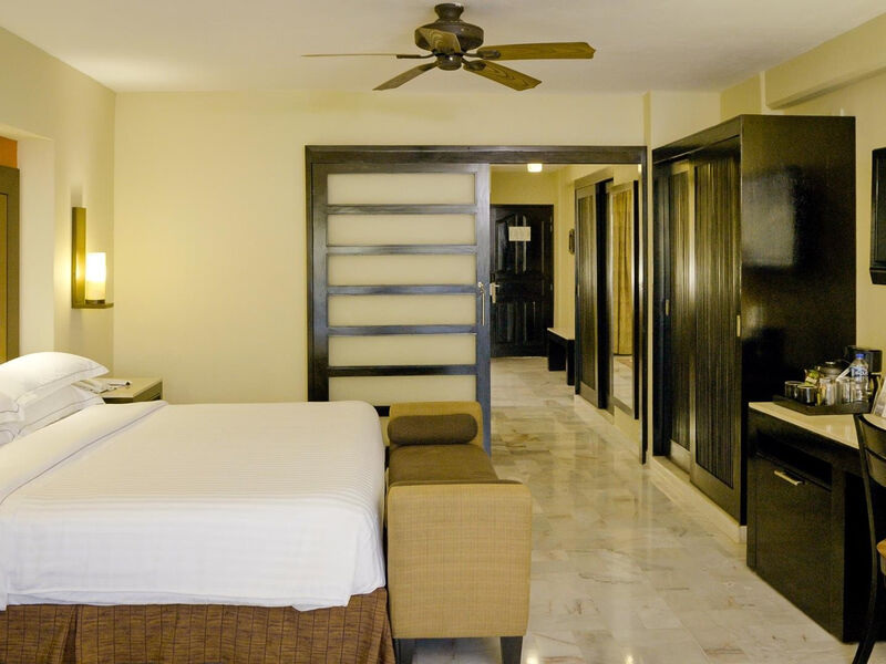 Barceló Puerto Vallarta