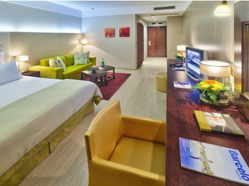 Barcelo Royal Beach
