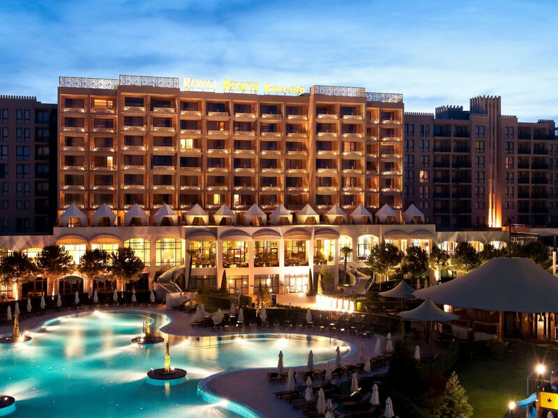 Barcelo Royal Beach