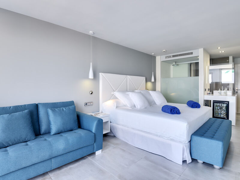 Barcelo Teguise Beach