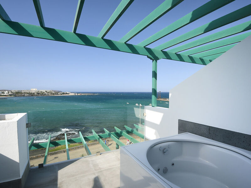 Barcelo Teguise Beach
