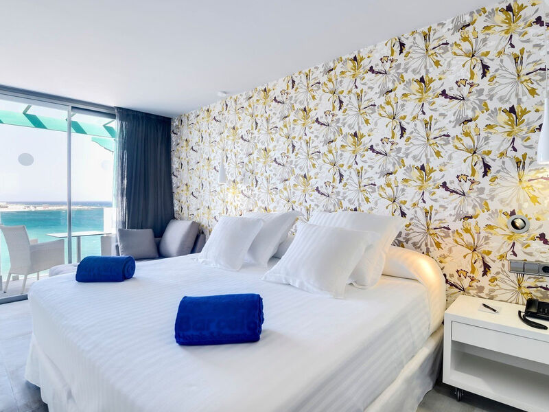 Barcelo Teguise Beach