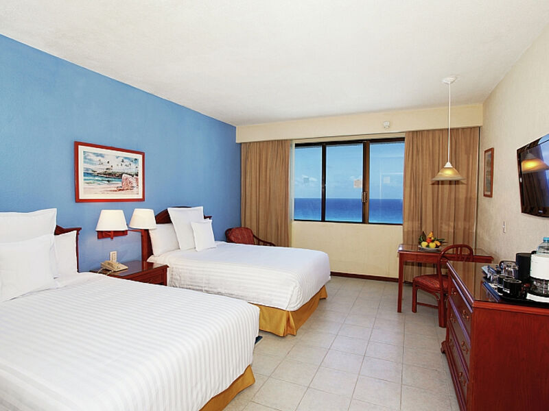 Barceló Tucancún Beach