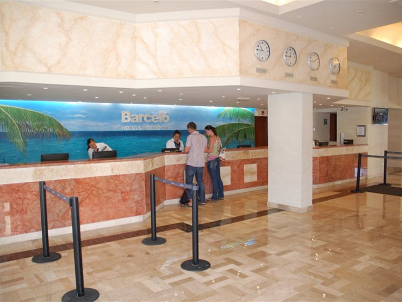 Barceló Tucancún Beach