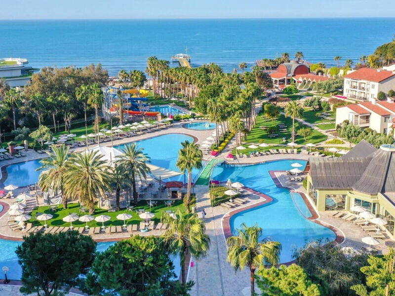 Arum Barut Collection
