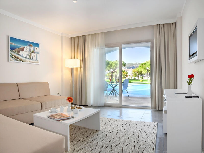 Batihan Beach Resort