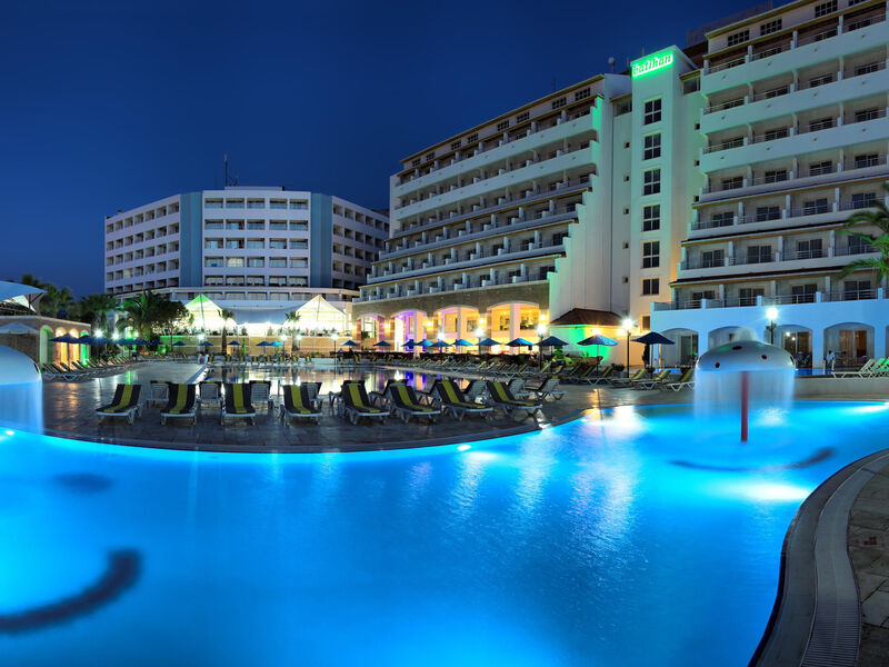Batihan Beach Resort
