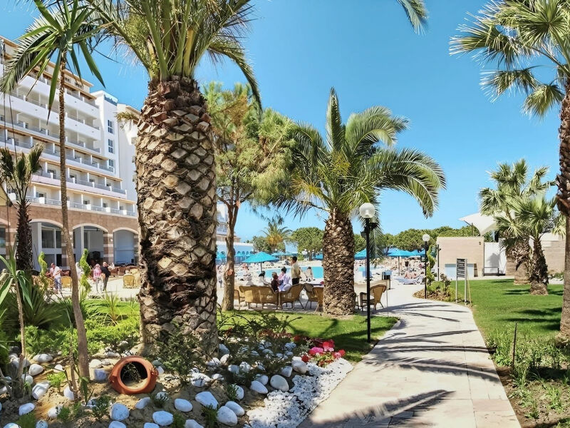 Batihan Beach Resort