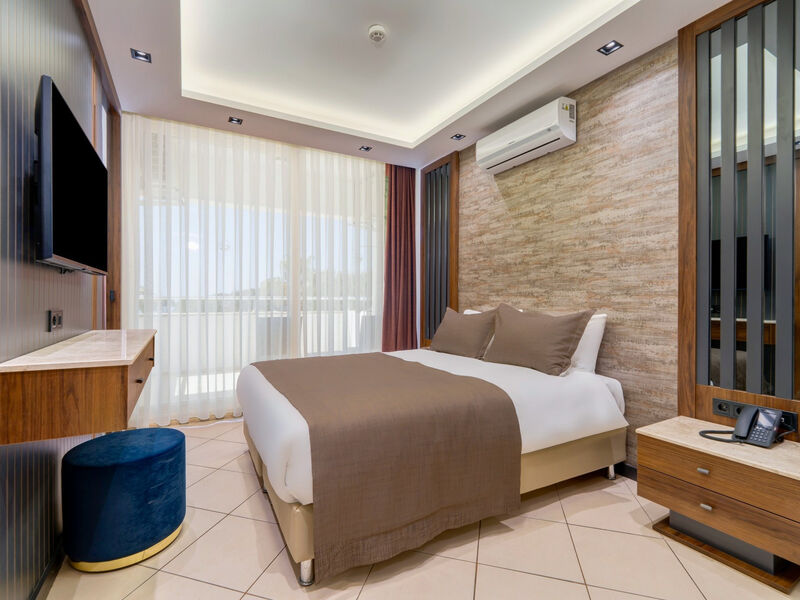 Batihan Beach Resort