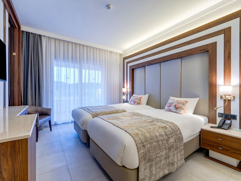 Batihan Beach Resort