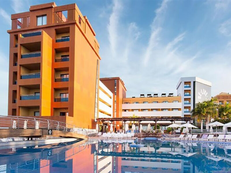 Be Live Experience La Nina