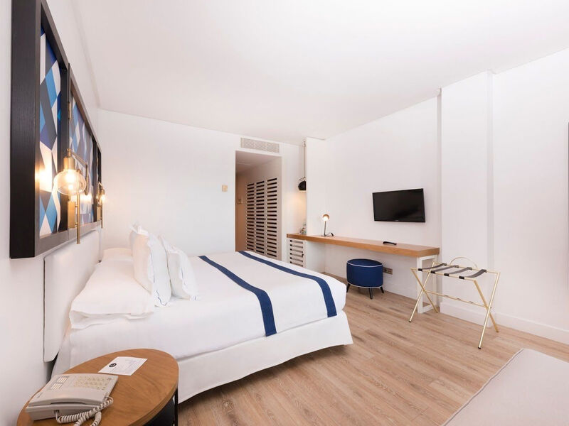 Be Live Experience La Nina